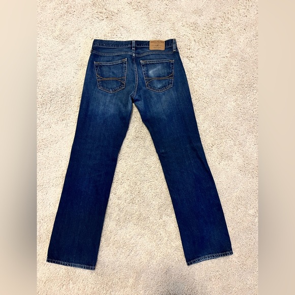 Hollister Men's Dark Blue Boot Cut Jeans - Picture 3 of 3